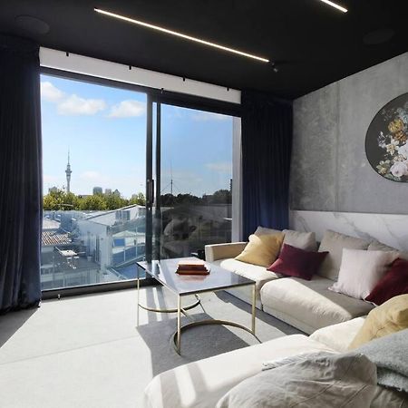 Entertainers Penthouse With 5 Bedrooms Pool & Spa Auckland Exterior photo